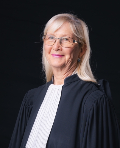 Photo de Ma&icirc;tre Val&eacute;rie DEVEZE