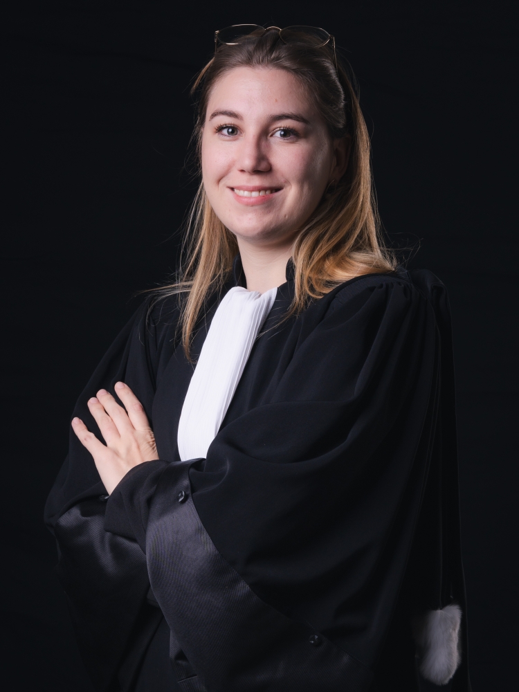 Photo de Ma&icirc;tre Cassandra DIDIER